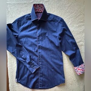 Hawes and Curtis Men's Navy Button Down Shirt with Patterned Accents